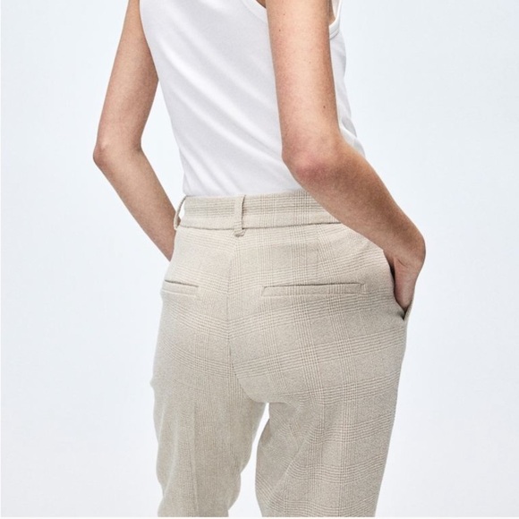 H&M women’s taper ankle length beige slacks size 6 - Picture 16 of 16